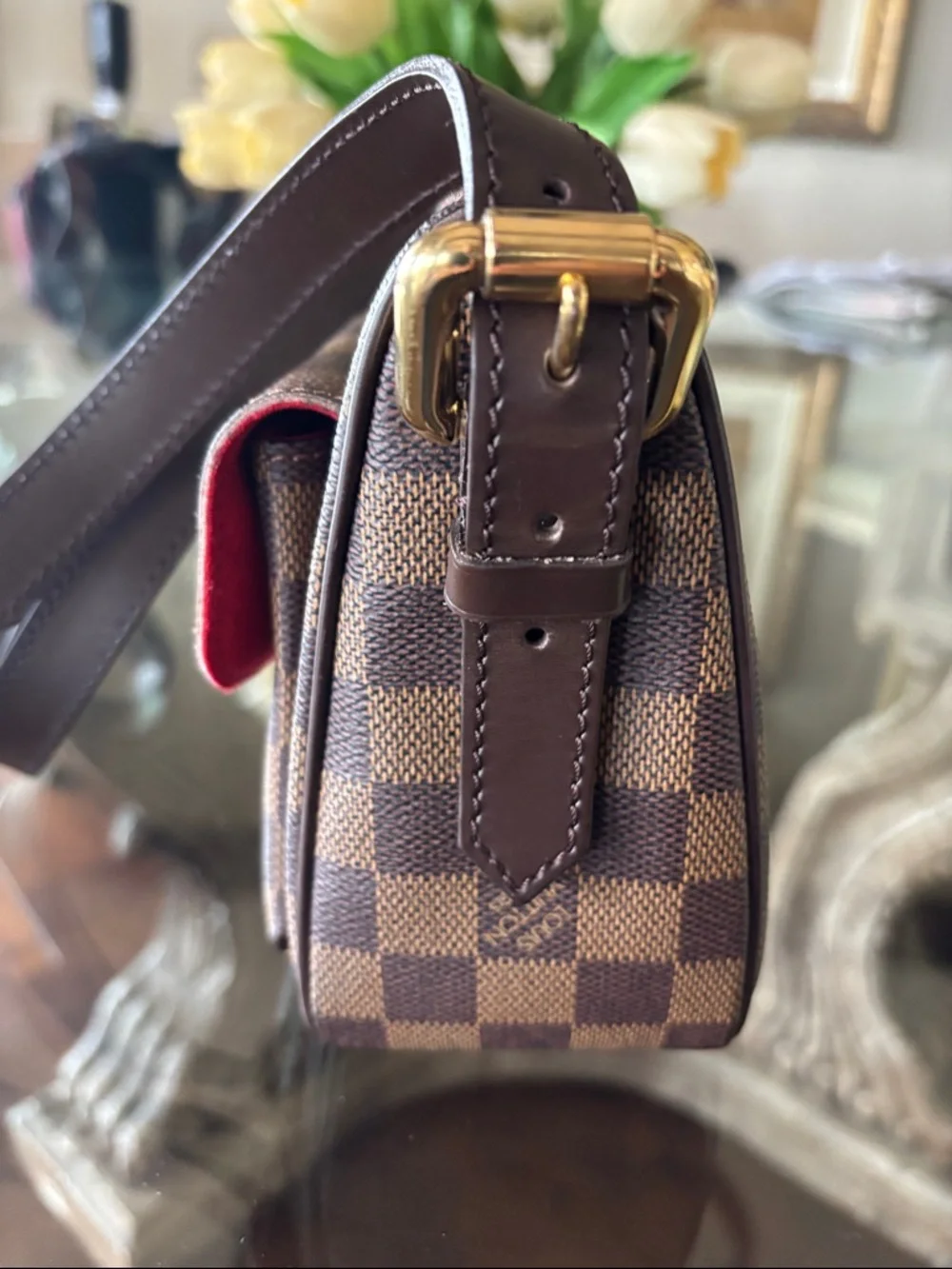 Louis Vuitton Damier Ebene Ravello GM cross body Bag with Gold Hardware - Picture 4 of 8